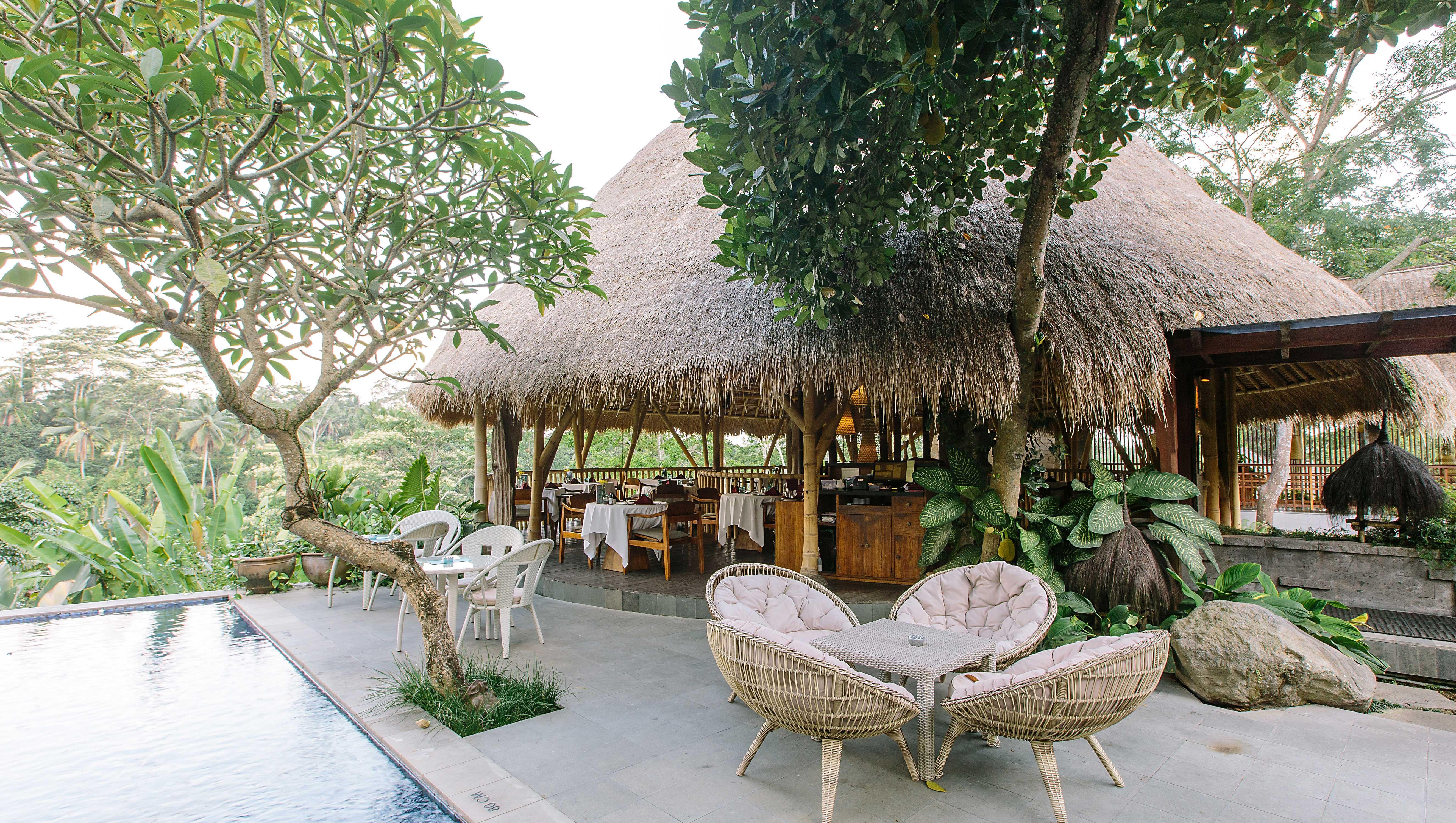 Tejaprana Resort & Spa Убуд Екстериор снимка The restaurant at the resort