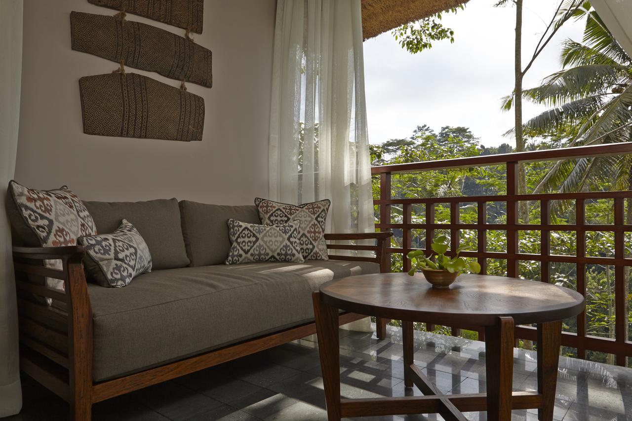 Tejaprana Resort & Spa Убуд Екстериор снимка A living room in a villa at the resort